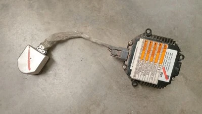 05/2010 to 12/2016 Suzuki FR Kizashi - Headlight ballast controller - Image 1 of 4