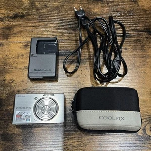 Nikon COOLPIX S500 7MP 3x Zoom Compact Digital Camera Tested Retro - Picture 1 of 12
