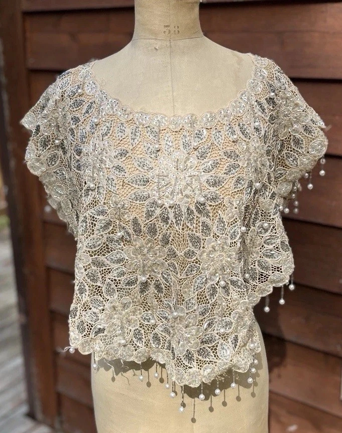 Disfraz de corneta vintage años 60’s 70’s, burlesque, capa, lentejuelas, cuentas Foto 1 de 4