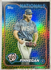 2024 TOPPS BASEBALL KYLE FINNEGAN OSTERN URLAUB REGENBOGEN FOLIE VARIATION #153 - Bild 1 von 2