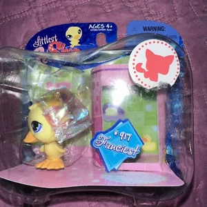 Littlest Pet Shop Fanciest Yellow 917 Ente mit Duschkappe NEU - Bild 1 von 4