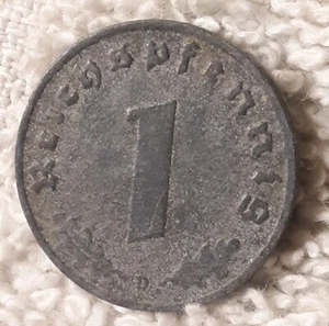 1942 1 Reichspfennig ~ Germany ~ Vintage WW2 German 1pf Dark Circulated Coin - Picture 1 of 13