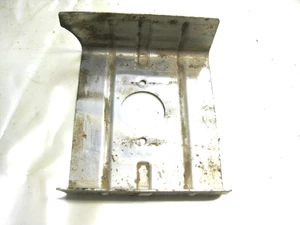 Shindaiwa Backpack Blower EB803 EB802 Cylinder Cover A160001280, 68242-12330 - Picture 1 of 2