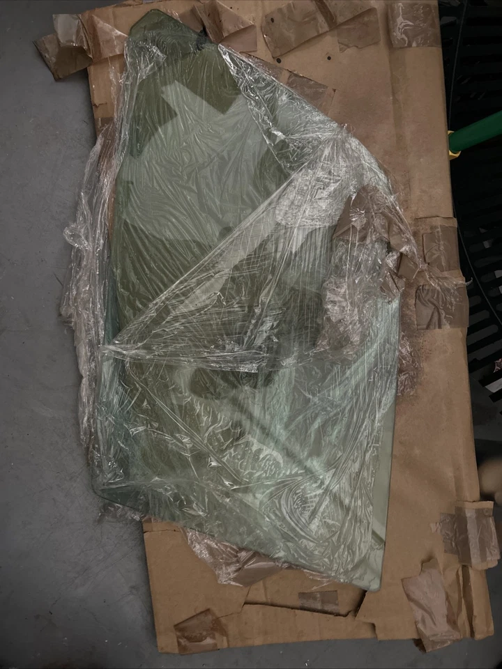 Ford Thunderbird 1956 ventana lateral del pasajero Foto 1 de 1