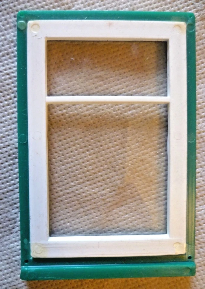 Vintage Dolls House DIY - Caroline's Home Single Split Glazed Green Window #2 - Image 1 of 1