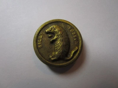 Antique BILLY POSSUM BUTTON - Image 1 of 4