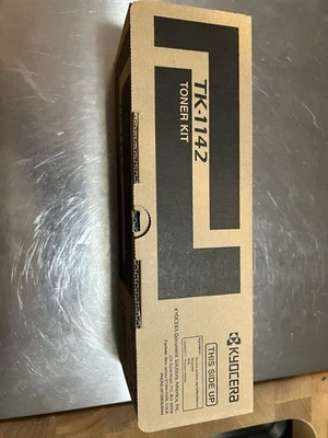 Cartucho de tóner Kyocera TK-1142 genuino rendimiento negro - nuevo sellado Foto 1 de 2