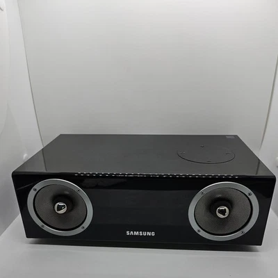 Sistema de audio inalámbrico Samsung Da-e570 2.0 canales 10 vatios con doble base Foto 1 de 4