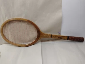 Vintage 1970's Tennis Racket Wilson 7 Ply Constructed Medium Wood Leather Grip - Picture 1 of 7
