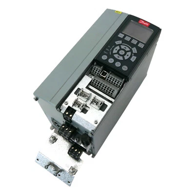 Danfoss FC-102P7K5T4E20H1XGXXXXSXXXXA0BXCXXXXD0 131F0044 7,5kW -used/Attn2- - Bild 1 von 4