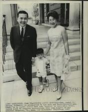 1967 Press Photo Senator Daniel Inouye leaves hospital accompanied by family
