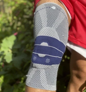 Bauerfeind GenuTrain Size 0 Silikon Dots on Top Knee Brace Patella Support Sleev - Picture 1 of 21