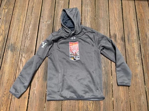 Yale vs. Cal Adult Small Pullover Hoodie from 2018 game in China - Picture 1 of 3