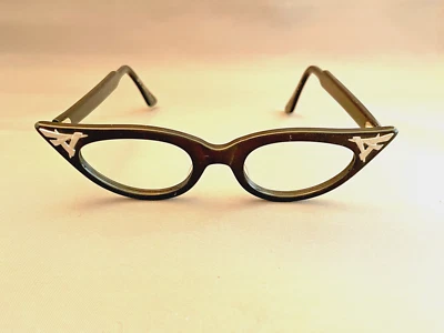 Vintage Victory Cat Eye Sunglasses Black Eyeglasses Frames 1950s - Image 1 of 4
