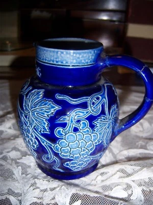 pichet grès ALSACE signé PAUL SCHMITTER ht 11.5 cm - Photo 1/4