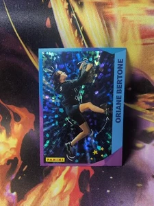 Pegatinas olímpicas McDonalds Happy Meal Panini 2024 ORIANE BERTONE lámina holográfica azul - Imagen 1 de 1