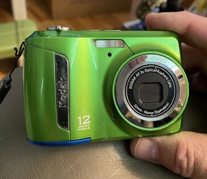 Kodak EasyShare C143 12.0MP Digital Camera Green For Parts - Picture 1 of 11