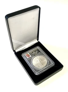 Hulk Hogan Auto Silver Eagle 2025 graduación profesional MS70 certificado PSA/ADN 1 OZ plata .999 - Imagen 1 de 8