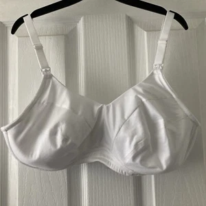 Bnwt Woman’s M&S White Maternity Nursing Bra Drop Strap Bra Size 40D - Picture 1 of 8