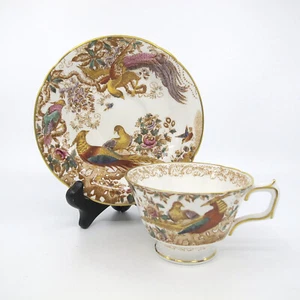 OLDE AVESBURY by ROYAL CROWN DERBY Tea Cup & Saucer Set(s) ELY / CHELSEA SHAPE - Picture 1 of 9