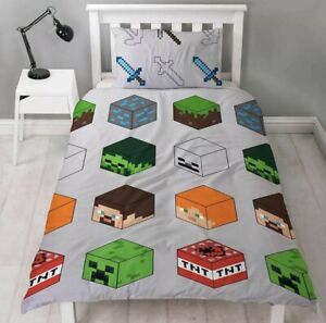 Minecraft Pixels Duvet Cover and Pillowcase Set Single Reversible