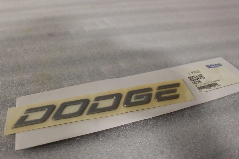 GC54VAD NEW OEM 1992-1996 DODGE VIPER SILVER REAR BUMPER FASCIA - Image 1 of 1