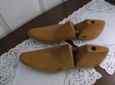 Vtg Antique Wooden  Shoe Form Pair Cobbler Mold  Womens Shoe • 17.99$