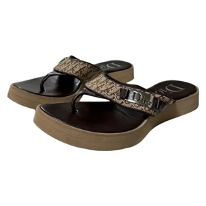 CHRISTIAN DIOR Spring Summer 2005 Trotter Flip-Flop Sandals - Picture 1 of 8