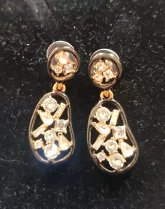 Impresionantes pendientes colgantes de cristal esmaltado negro Oscar de la Renta - Imagen 1 de 3