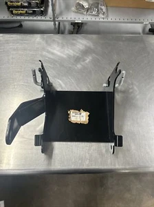 New No Box John Deere Hitch AM135848 - Picture 1 of 5