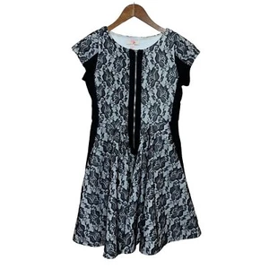 GB Girls Fit & Flare Dress Black Lace Over White Cap Sleeve Formal Girls Size 12 - Picture 1 of 8