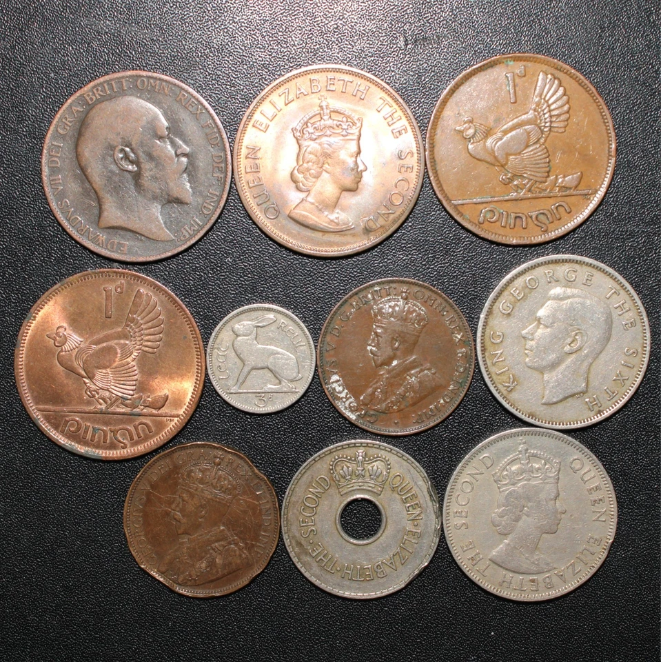 Estate Lot - 10 Old British, Ireland, Fiji, Australia, New Zealand & More - Look - Image 1 of 2