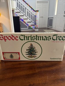SPODE Christmas Tree Collection SANDWICH TRAY - Picture 1 of 4