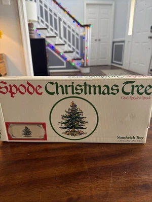 SPODE Christmas Tree Collection SANDWICH TRAY - Image 1 of 4