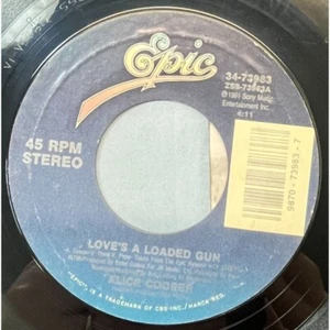 Alice Cooper Loves a Loaded Gun / Fire 45 Rock 1991 Epic 34-73983 - Picture 1 of 6
