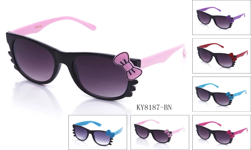 Gafas de sol estilo Hello Kitty moño y bigotes marco negro color arco y templo con UV Foto 1 de 1
