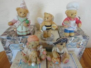 Lote de 5 Peluches Queridos HALLOWEEN Carrie Winnie Taylor Dennis Bea Bee Gitana + - Imagen 1 de 12