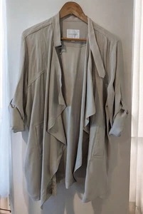 TRENERY *Size XL* Lightweight Waterfall Jacket - Picture 1 of 19