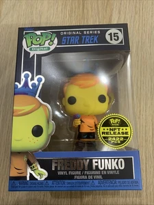 Funko Pop Digital Star Trek Freddy Funko (als Captain Kirk) #15 - Bild 1 von 6
