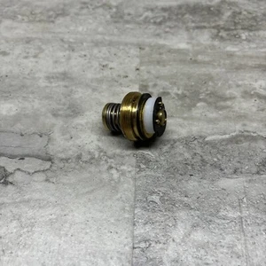 Cartucho de cabezal burbujeador central de latón K-361, nuevo - Imagen 1 de 6