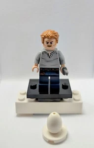 LEGO Jurassic World OWEN GRADY Minifig jw048 dino egg MINT AUTHENTIC RETIRED - Picture 1 of 4