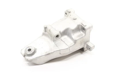 2016 - 2019 MERCEDES GLC300 X253 ENGINE RIGHT FRAME MOUNT BRACKET SUPPORT OEM - Image 1 of 4