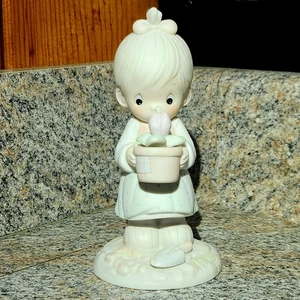 Precious Moments Enesco May Figurine #110035 Calendar Plant Girl 1987 Taiwan - Picture 1 of 6
