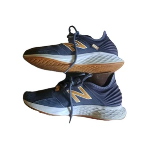 New Balance Fresh Foam ROAV Running Shoes Size 11 Mens - Picture 1 of 14