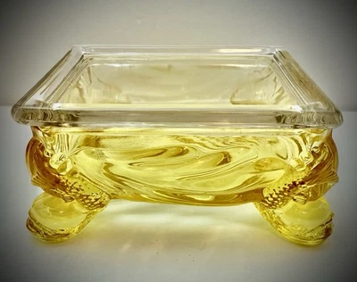 Caja de cigarrillos/baratijas con tapa Cambridge Caprice de colección BOCA ANCHA PECES patas Foto 1 de 4