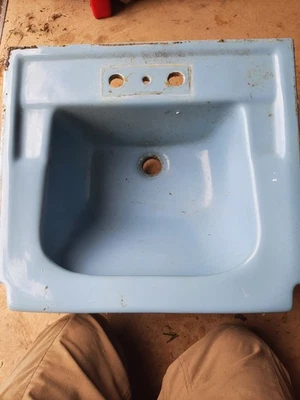 Fregadero Pocelain Vintage Estándar Fontanería Bebé Azul Años 50 Mediados de Siglo Foto 1 de 4