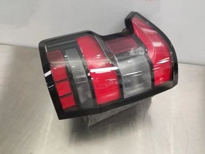 22 2022 NISSAN FRONTIER OEM CONDUCTOR LUZ TRASERA IZQUIERDA MONTAJE LUZ TRASERA  Foto 1 de 4