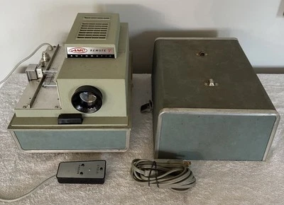 Proyector automático Argus AMC 559 remoto en V con estuche cable de alimentación y encendido remoto Foto 1 de 4