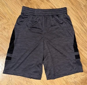 TEK GEAR Boys Basketball Shorts Size LARGE(14/16)  Gray Black Knit Casual - Picture 1 of 3