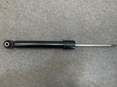 OEM 55307-S1000 Shock Absorber Assy Rear 1Pcs NIB for Hyundai Santa Fe 2019~2020 - Image 1 of 4